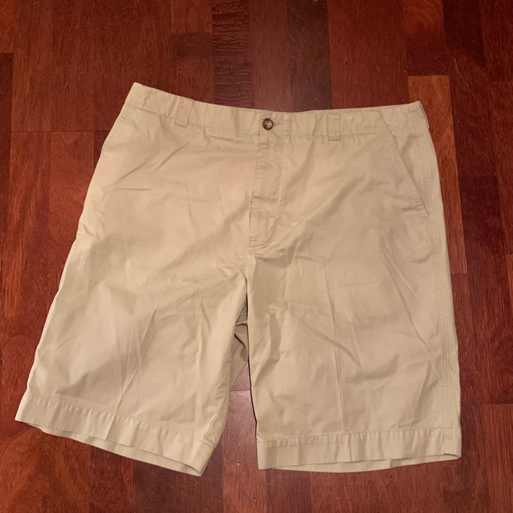 LaCOSTE MENS khaki shorts size 48 or is size 36